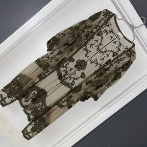 Elegant Sheer Floral Kimono - Black